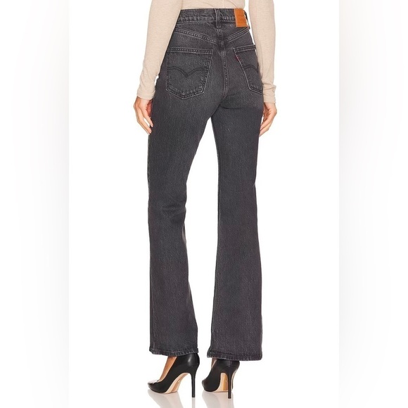 NEW Levi's 70's High Flare Jeans in Just a Hint 25 - Picture 9 of 16